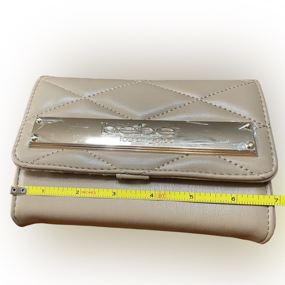 Bebe Los Angeles Abigail Crossbody Y2K Bag NWT beige tan - Picture 6 of 6